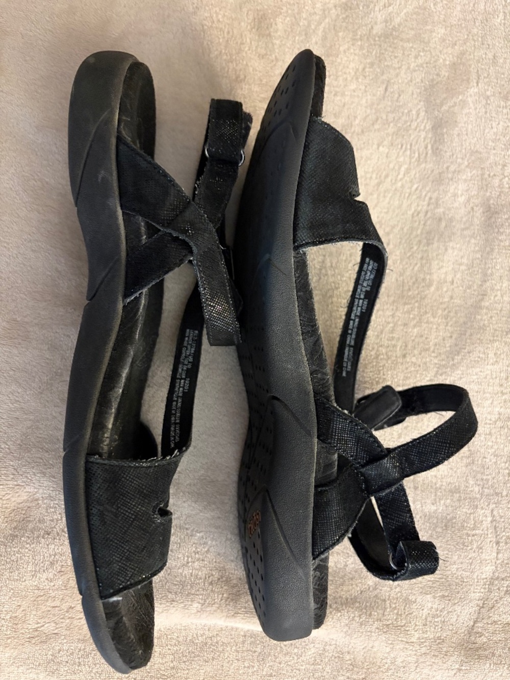 Taos Beauty 2 Black Sandal Size 10